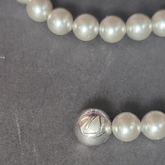Sterling Silver and Swarovski Crystal Ball bracelet - Picture 4 of 4